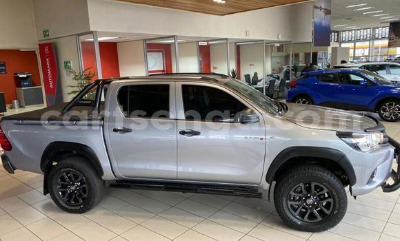 Buy Used Toyota Hilux Silver Car in Mbabane in Manzini Buy Used Toyota Hilux Silver Car in Mbabane in Manzini