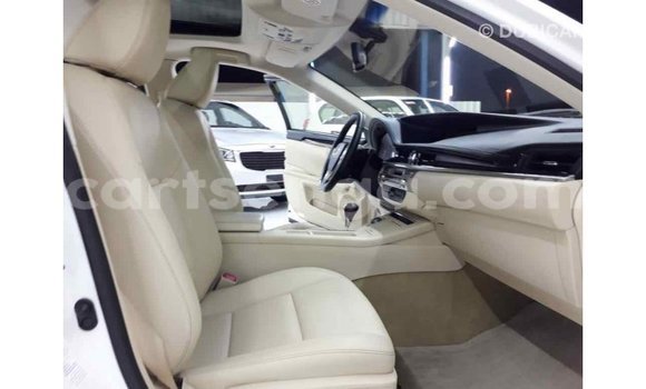 Buy Import Lexus ES White Car in Import - Dubai in Hhohho Buy Import Lexus ES White Car in Import - Dubai in Hhohho