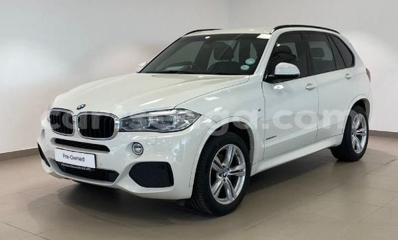 Acheter Occasion Voiture BMW X5 M Blanc à Bulembu, Hhohho