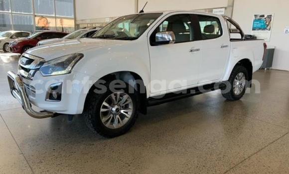 Buy Used Isuzu KB White Car in Mbabane in Manzini Buy Used Isuzu KB White Car in Mbabane in Manzini