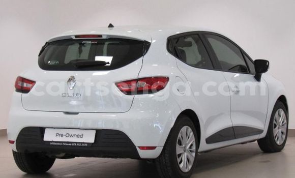 Buy Used Renault Clio White Car in Big Bend in Lubombo District Buy Used Renault Clio White Car in Big Bend in Lubombo District