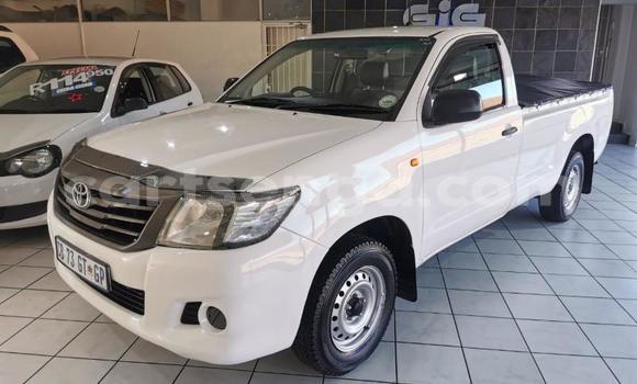 Buy Used Toyota Hilux White Car in Mbabane in Manzini Buy Used Toyota Hilux White Car in Mbabane in Manzini