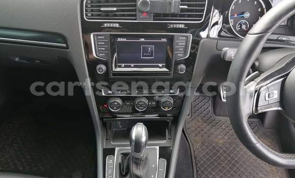 Buy Used Volkswagen Golf R White Car in Ezulwini in Hhohho Buy Used Volkswagen Golf R White Car in Ezulwini in Hhohho