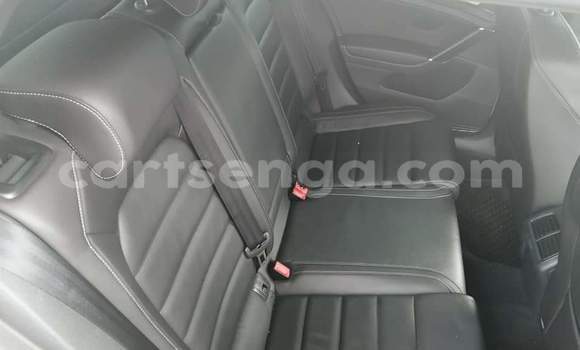 Buy Used Volkswagen Golf R White Car in Ezulwini in Hhohho Buy Used Volkswagen Golf R White Car in Ezulwini in Hhohho