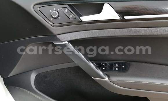 Buy Used Volkswagen Golf R White Car in Ezulwini in Hhohho Buy Used Volkswagen Golf R White Car in Ezulwini in Hhohho