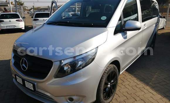 Nunua Ilio tumika Mercedes‒Benz Vito Silver Gari ndani ya Mbabane nchini Manzini