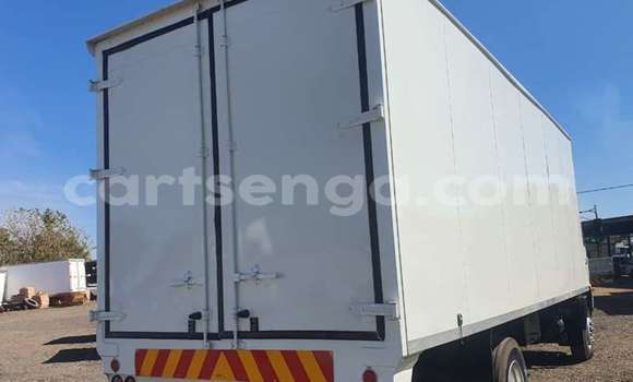 Nunua Ilio tumika Hino 300 Series Other Lori ndani ya Big Bend nchini Lubombo Nunua Ilio tumika Hino 300 Series Other Lori ndani ya Big Bend nchini Lubombo