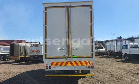 Acheter Occasion Utilitaire Hino 300 Series Autre à Big Bend, Lubombo District Acheter Occasion Utilitaire Hino 300 Series Autre à Big Bend, Lubombo District