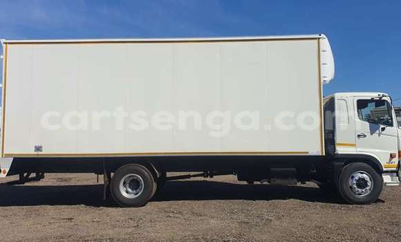 Acheter Occasion Utilitaire Hino 300 Series Autre à Big Bend, Lubombo District Acheter Occasion Utilitaire Hino 300 Series Autre à Big Bend, Lubombo District