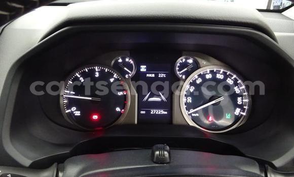 Nunua Ilio tumika Toyota Land Cruiser Prado White Gari ndani ya Mbabane nchini Manzini Nunua Ilio tumika Toyota Land Cruiser Prado White Gari ndani ya Mbabane nchini Manzini