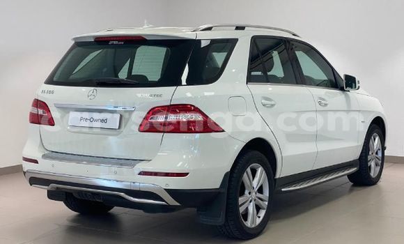 Buy Used Mercedes‒Benz ML–Class White Car in Big Bend in Lubombo District Buy Used Mercedes‒Benz ML–Class White Car in Big Bend in Lubombo District
