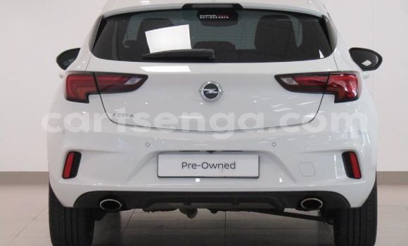 Buy Used Opel Astra White Car in Big Bend in Lubombo District Buy Used Opel Astra White Car in Big Bend in Lubombo District