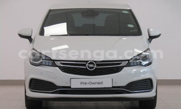 Buy Used Opel Astra White Car in Big Bend in Lubombo District Buy Used Opel Astra White Car in Big Bend in Lubombo District