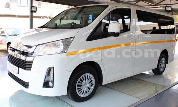 Acheter Occasion Voiture Toyota Hiace Blanc à Ezulwini, Hhohho Acheter Occasion Voiture Toyota Hiace Blanc à Ezulwini, Hhohho