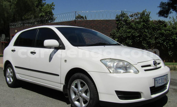 Buy Used Toyota Runx White Car in Mbabane in Manzini Buy Used Toyota Runx White Car in Mbabane in Manzini