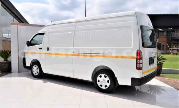 Acheter Occasion Voiture Toyota Hiace Blanc à Ezulwini, Hhohho Acheter Occasion Voiture Toyota Hiace Blanc à Ezulwini, Hhohho