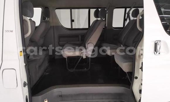 Buy Used Toyota Hiace White Car in Ezulwini in Hhohho Buy Used Toyota Hiace White Car in Ezulwini in Hhohho