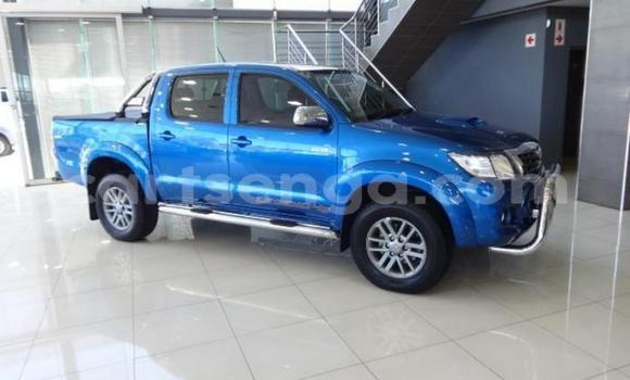 Nunua Ilio tumika Toyota Hilux Blue Gari ndani ya Hluti nchini Wilaya ya Shiselweni