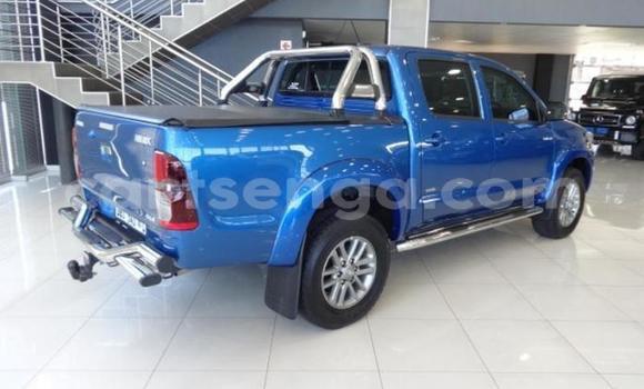 Buy Used Toyota Hilux Blue Car in Hluti in Shiselweni District Buy Used Toyota Hilux Blue Car in Hluti in Shiselweni District