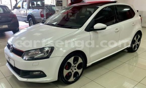 Nunua Ilio tumika Volkswagen Polo GTI White Gari ndani ya Bulembu nchini Hhohho