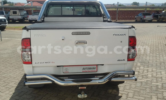 Buy Used Toyota Hilux White Car in Mbabane in Manzini Buy Used Toyota Hilux White Car in Mbabane in Manzini