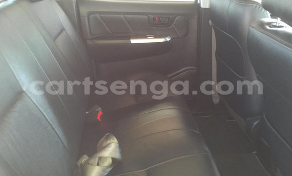 Buy Used Toyota Hilux White Car in Mbabane in Manzini Buy Used Toyota Hilux White Car in Mbabane in Manzini