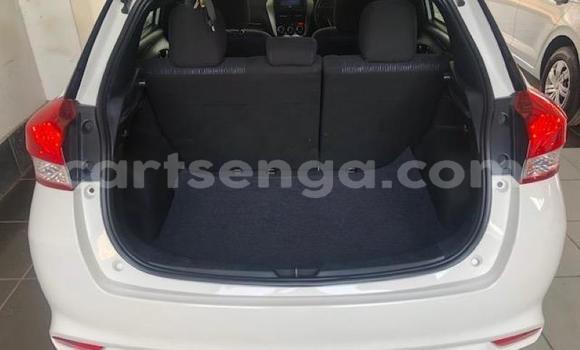 Buy Used Toyota Yaris Silver Car in Ezulwini in Hhohho Buy Used Toyota Yaris Silver Car in Ezulwini in Hhohho