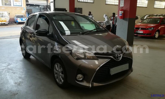 Acheter Occasion Voiture Toyota Yaris Gris à Ezulwini, Hhohho Acheter Occasion Voiture Toyota Yaris Gris à Ezulwini, Hhohho