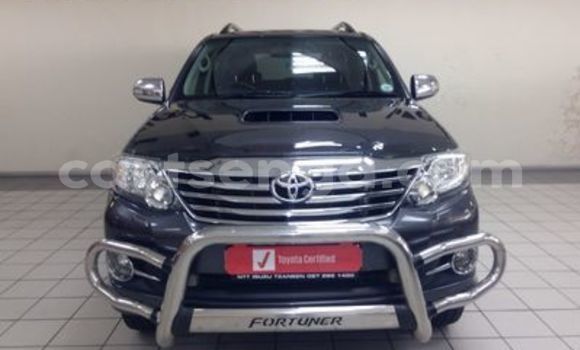 Buy Used Toyota Fortuner Silver Car in Ezulwini in Hhohho Buy Used Toyota Fortuner Silver Car in Ezulwini in Hhohho