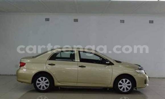 Nunua Ilio tumika Toyota Corolla Silver Gari ndani ya Big Bend nchini Wilaya ya Lubombo Nunua Ilio tumika Toyota Corolla Silver Gari ndani ya Big Bend nchini Wilaya ya Lubombo