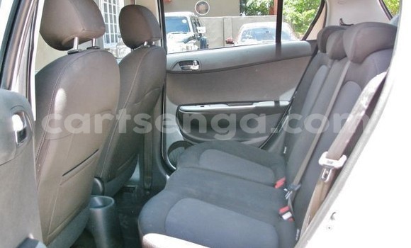 Buy Used Hyundai i20 White Car in Mbabane in Manzini Buy Used Hyundai i20 White Car in Mbabane in Manzini