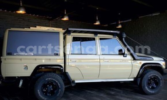 Buy Used Toyota Land Cruiser Brown Car in Big Bend in Lubombo District Buy Used Toyota Land Cruiser Brown Car in Big Bend in Lubombo District