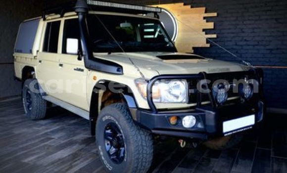 Buy Used Toyota Land Cruiser Brown Car in Big Bend in Lubombo District Buy Used Toyota Land Cruiser Brown Car in Big Bend in Lubombo District