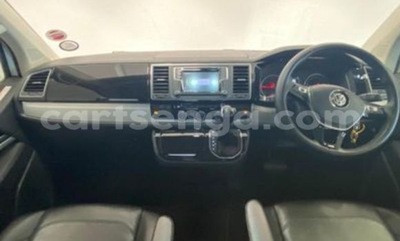 Buy Used Volkswagen Caravelle White Car in Big Bend in Lubombo Buy Used Volkswagen Caravelle White Car in Big Bend in Lubombo