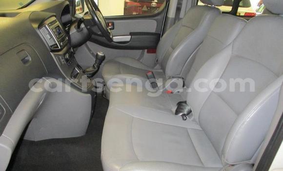 Acheter Occasion Voiture Hyundai H1 Blanc à Mbabane, Manzini Acheter Occasion Voiture Hyundai H1 Blanc à Mbabane, Manzini