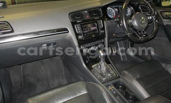 Nunua Ilio tumika Volkswagen Golf R White Gari ndani ya Mbabane nchini Manzini Nunua Ilio tumika Volkswagen Golf R White Gari ndani ya Mbabane nchini Manzini