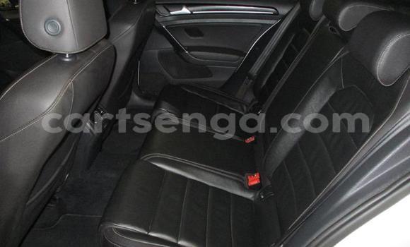 Nunua Ilio tumika Volkswagen Golf R White Gari ndani ya Mbabane nchini Manzini Nunua Ilio tumika Volkswagen Golf R White Gari ndani ya Mbabane nchini Manzini