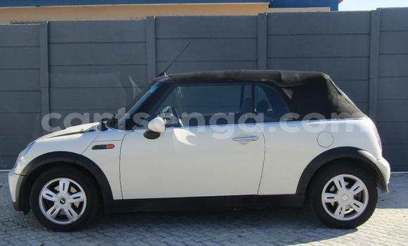 Buy Used MINI Cooper White Car in Big Bend in Lubombo District Buy Used MINI Cooper White Car in Big Bend in Lubombo District