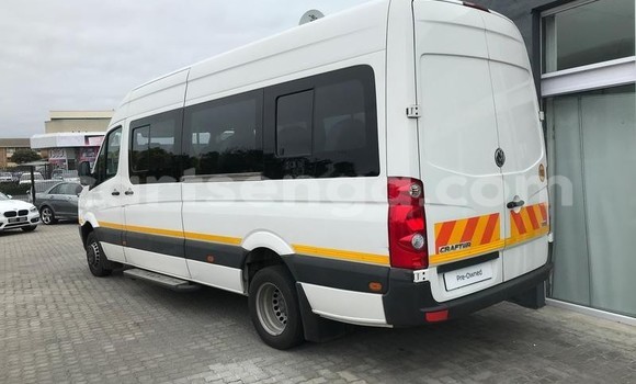 Buy Used Volkswagen Transporter White Car in Big Bend in Lubombo Buy Used Volkswagen Transporter White Car in Big Bend in Lubombo
