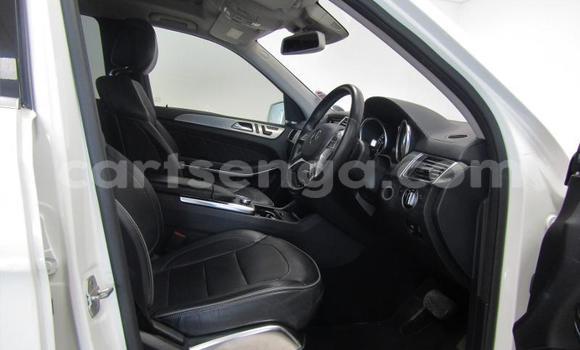 Acheter Occasion Voiture Mercedes‒Benz GL-klasse Blanc à Ezulwini, Hhohho Acheter Occasion Voiture Mercedes‒Benz GL-klasse Blanc à Ezulwini, Hhohho