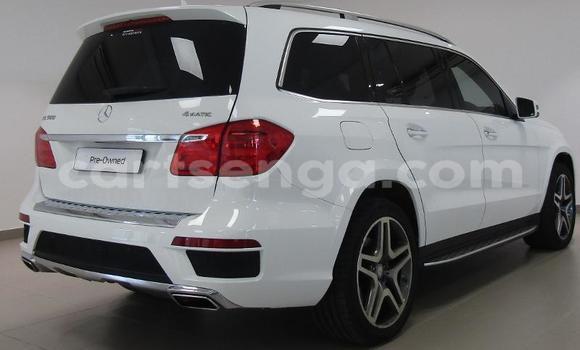 Acheter Occasion Voiture Mercedes‒Benz GL-klasse Blanc à Ezulwini, Hhohho Acheter Occasion Voiture Mercedes‒Benz GL-klasse Blanc à Ezulwini, Hhohho
