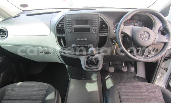 Buy Used Mercedes‒Benz Vito White Car in Ezulwini in Hhohho Buy Used Mercedes‒Benz Vito White Car in Ezulwini in Hhohho