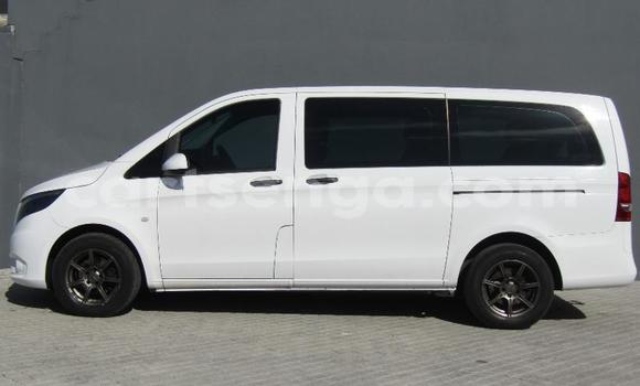 Buy Used Mercedes‒Benz Vito White Car in Ezulwini in Hhohho Buy Used Mercedes‒Benz Vito White Car in Ezulwini in Hhohho