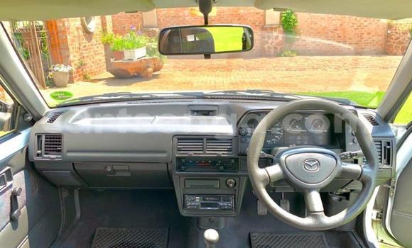 Acheter Occasion Voiture Mazda 323 Autre à Big Bend, Lubombo District Acheter Occasion Voiture Mazda 323 Autre à Big Bend, Lubombo District