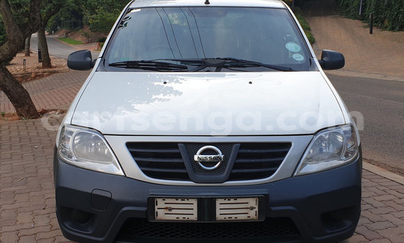 Buy Used Nissan NP 300 White Car in Mbabane in Manzini Buy Used Nissan NP 300 White Car in Mbabane in Manzini