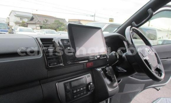 Acheter Occasion Voiture Toyota Hiace Blanc à Big Bend, Lubombo District Acheter Occasion Voiture Toyota Hiace Blanc à Big Bend, Lubombo District
