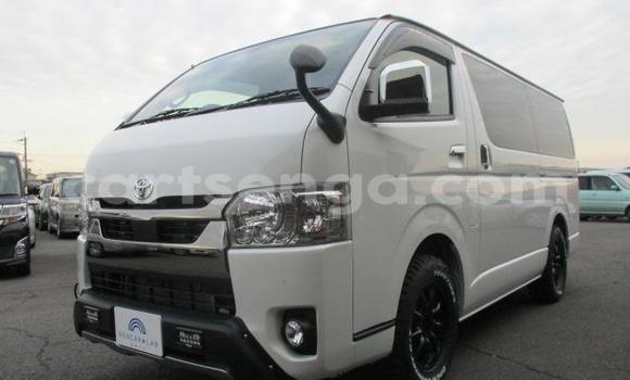 Acheter Occasion Voiture Toyota Hiace Blanc à Big Bend, Lubombo District Acheter Occasion Voiture Toyota Hiace Blanc à Big Bend, Lubombo District