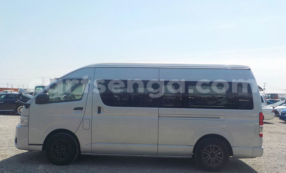 Acheter Occasion Voiture Toyota Hiace Gris à Big Bend, Lubombo District Acheter Occasion Voiture Toyota Hiace Gris à Big Bend, Lubombo District
