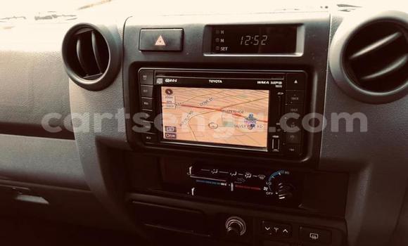 Buy Used Toyota Land Cruiser White Car in Mbabane in Manzini Buy Used Toyota Land Cruiser White Car in Mbabane in Manzini