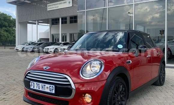 Acheter Occasion Voiture MINI Hatch Rouge à Ezulwini, Hhohho
